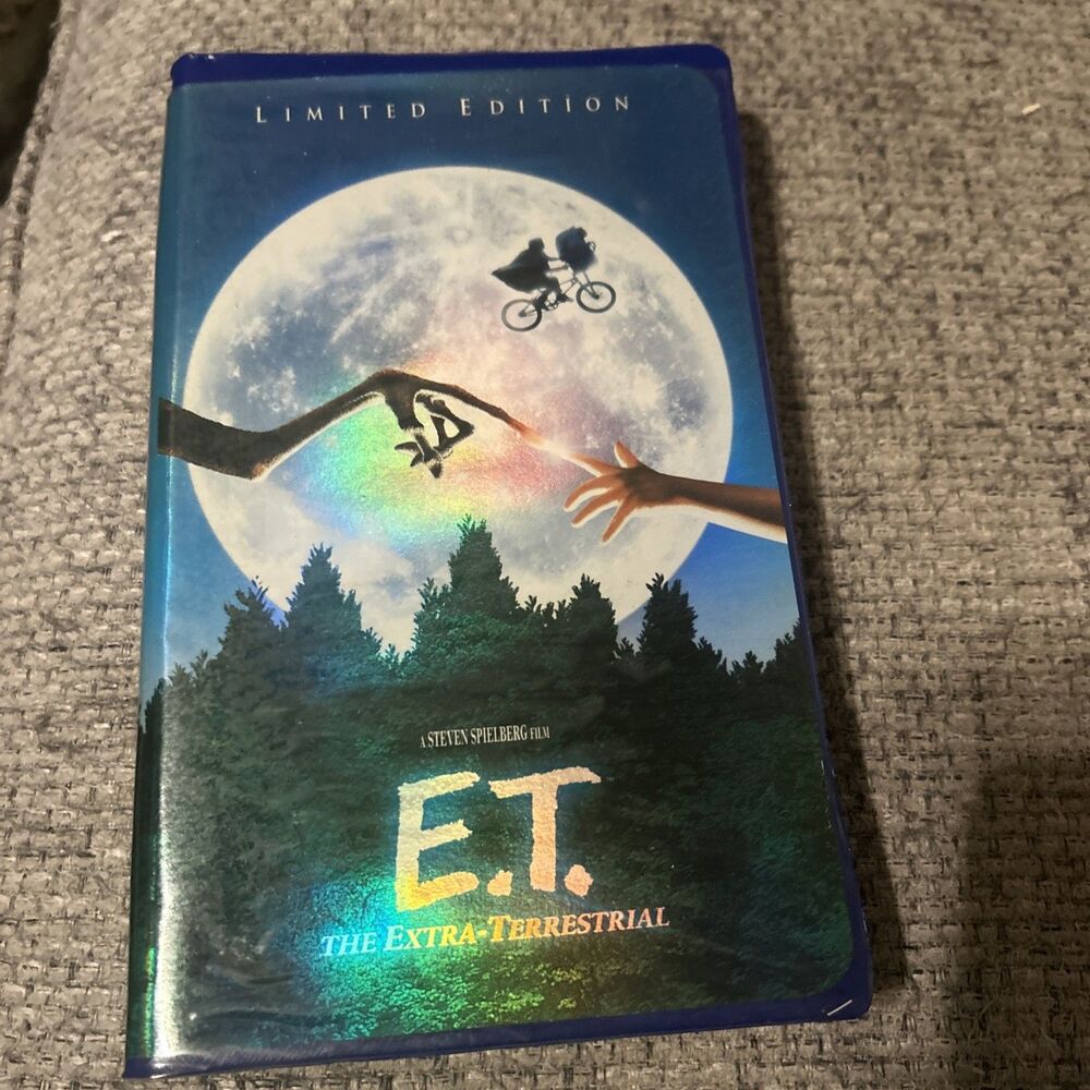 E.T. The Extra-Terrestrial Limited Edition VHS 2002